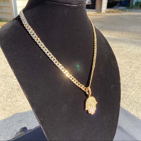 Gold Chain Cuban 20in 7mm and Icy Hamsa Pendant Set - Picture 3 of 7